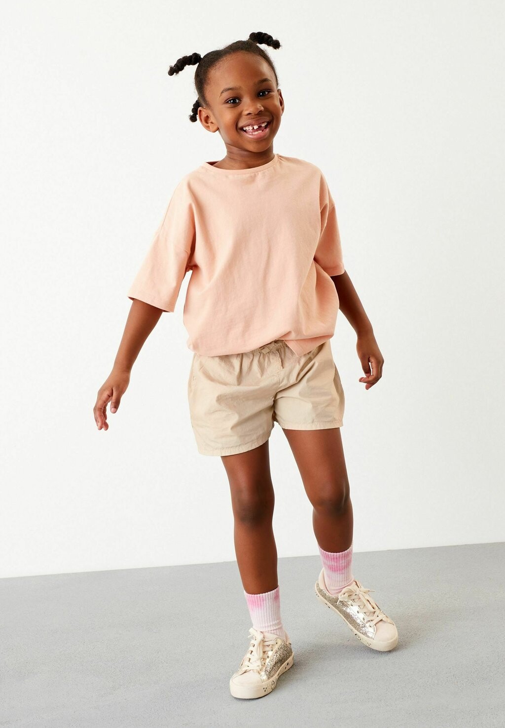 

Шорты Parachute Cargo Shorts Next, цвет stone neutral