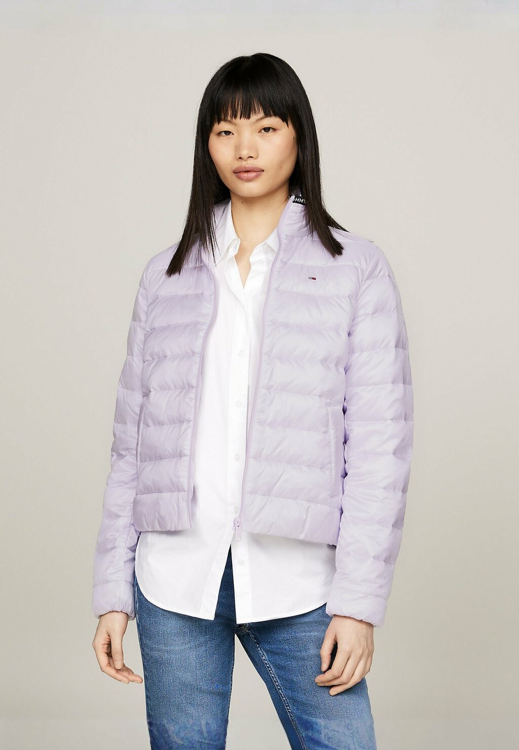 

Легкая куртка TJW QUILTED ZIP THROUGH Tommy Jeans, фиолетовый