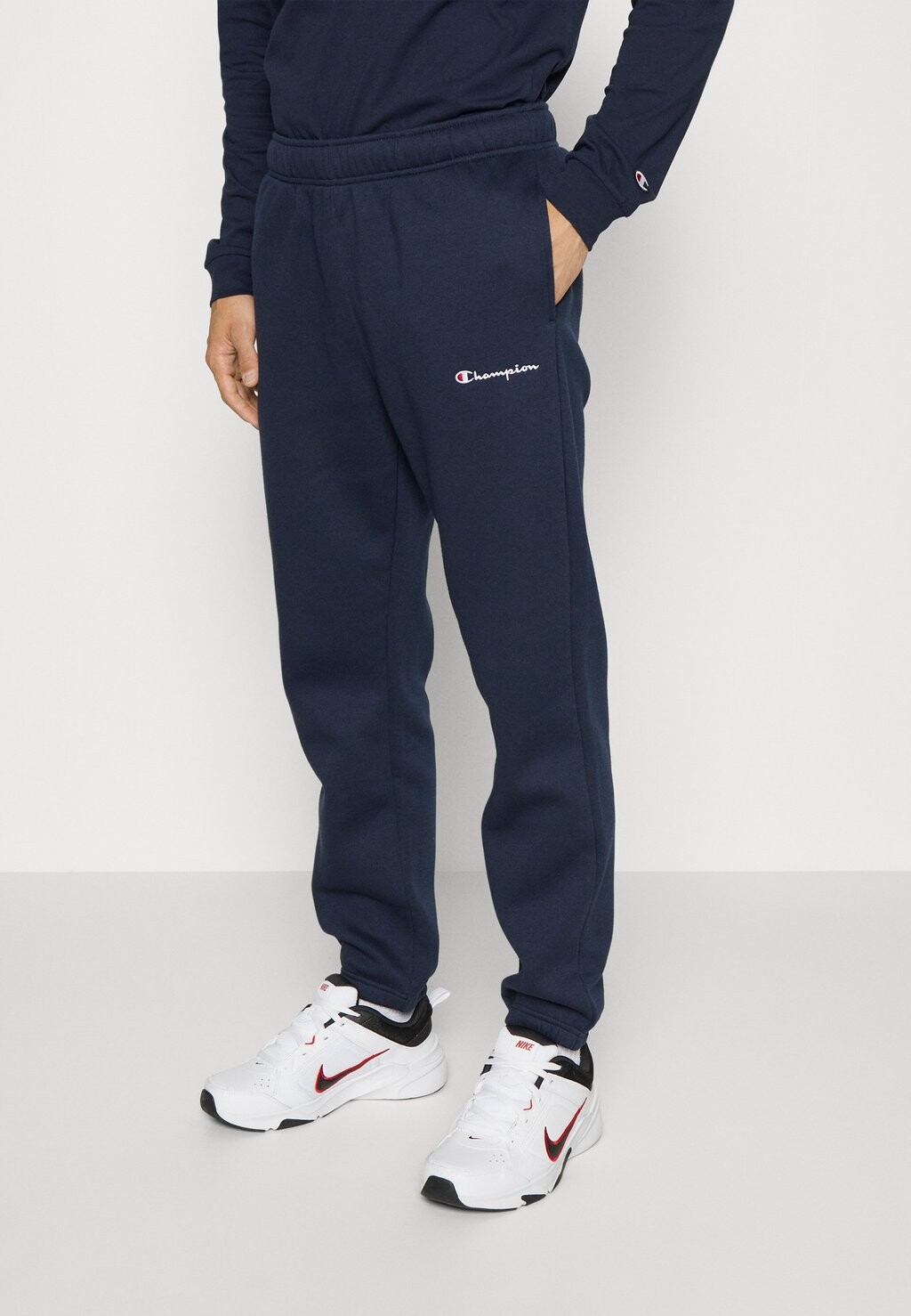

Спортивные брюки Champion