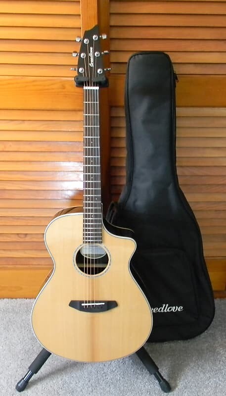 

Акустическая гитара 2021 Breedlove Persuit Exotic Concert CE Sitka Spruce-Ziricote Brand New Auth Dealer With Gig Bag !