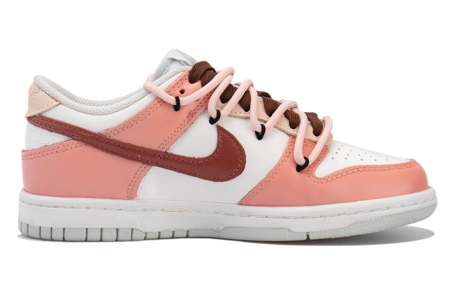 

Кроссовки Nike Dunk Skateboarding Shoes Women's Low-top White/orange/brown, белый