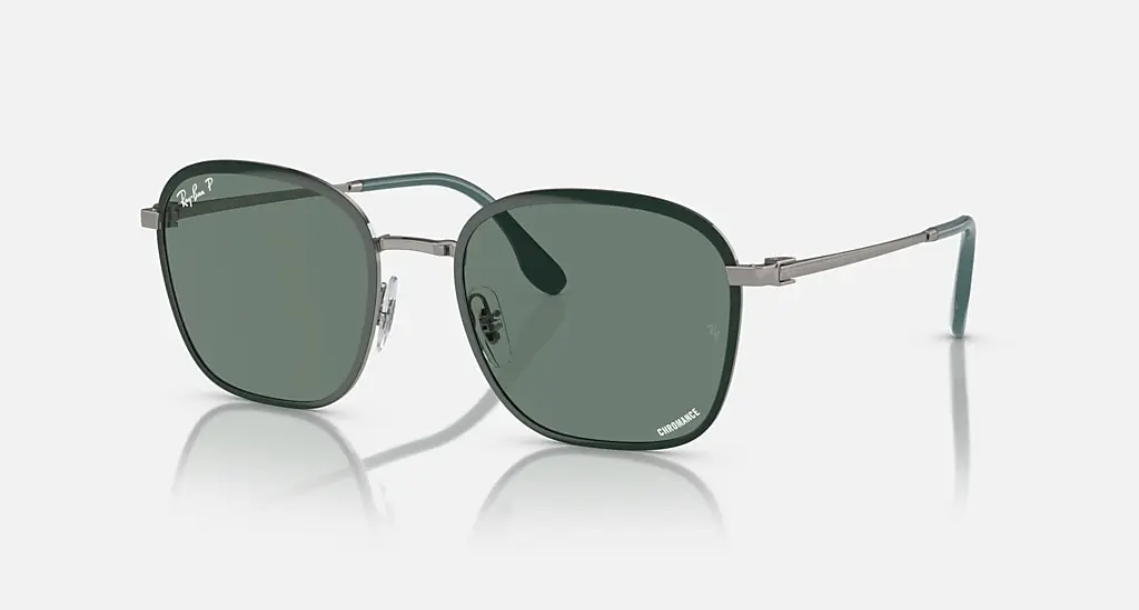 

Солнцезащитные очки Ray-Ban RB3720, серый