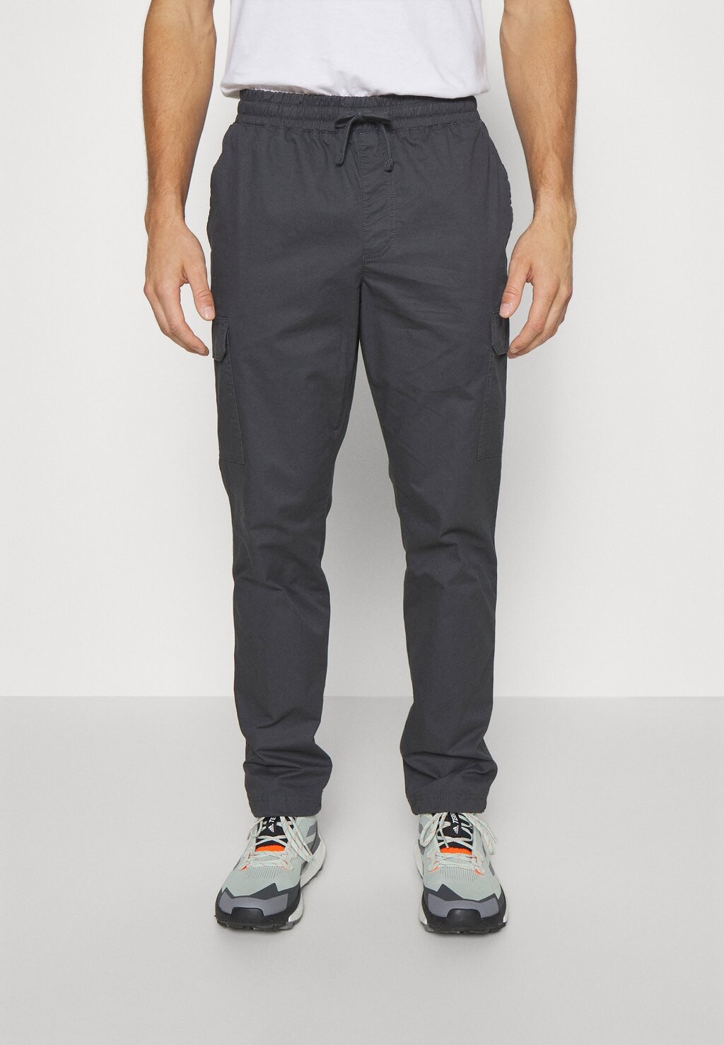 

Брюки RAPID RIVERS CARGO PANT Columbia, акула
