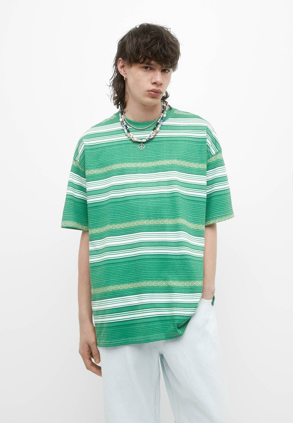 

Футболка с принтом PULL&BEAR, зеленый
