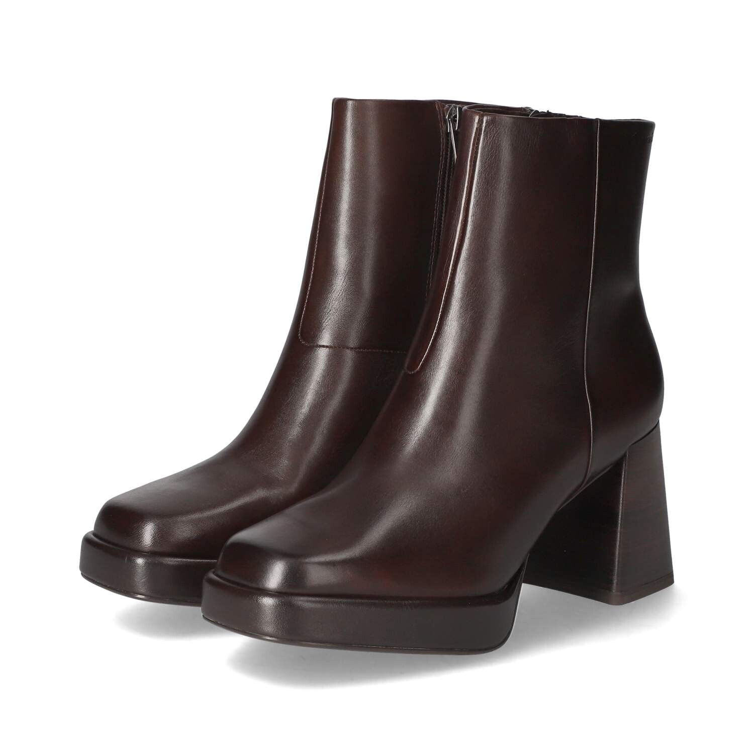 

Ботинки Tamaris Stiefeletten, коричневый