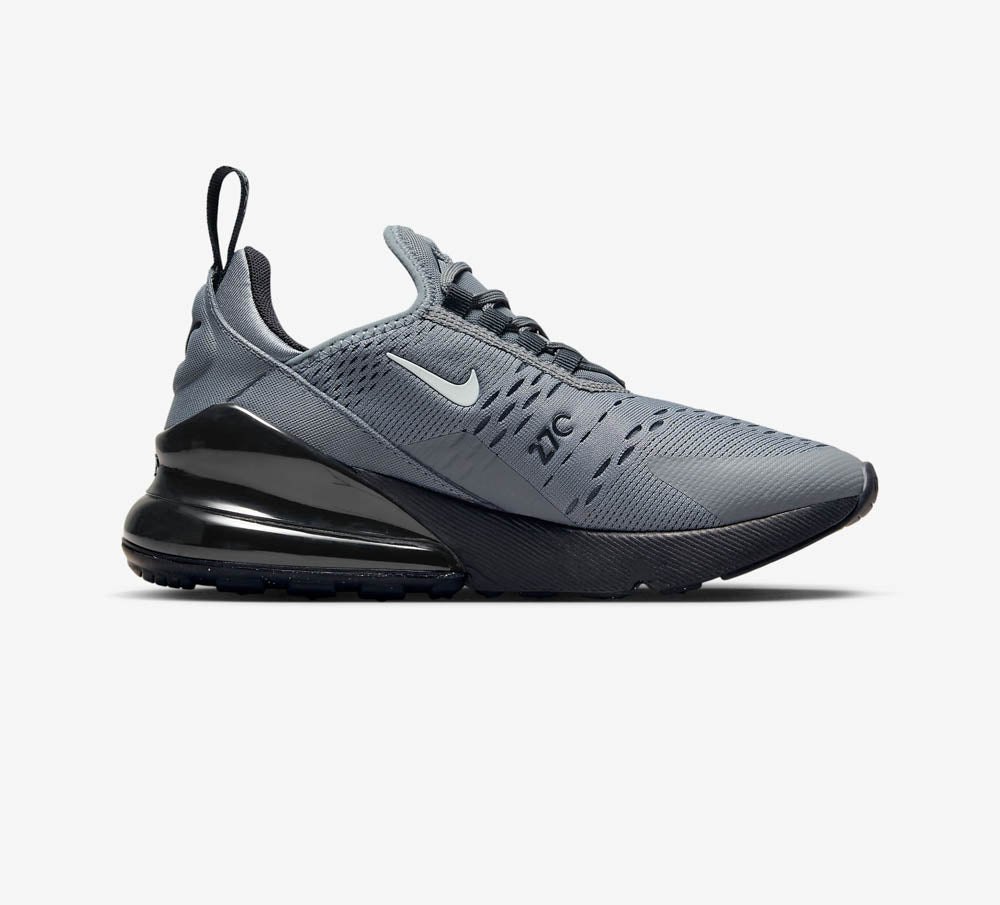 

Кроссовки Nike Air Max 270, черный