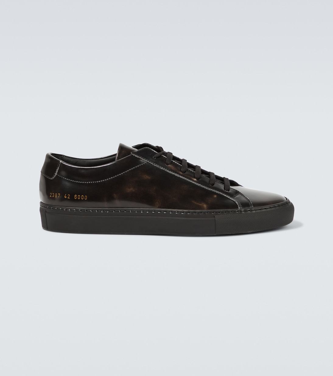 Кроссовки achilles из лакированной кожи с эффектом потертости Common Projects, черный