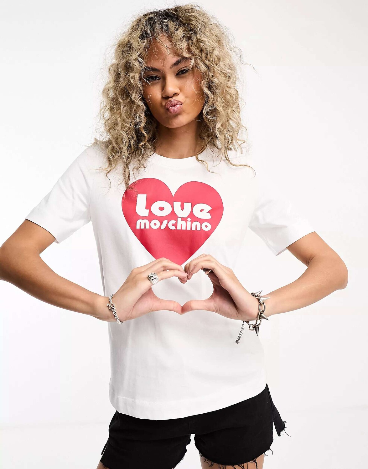 

Белая футболка с логотипом в форме сердца Love Moschino, Белый