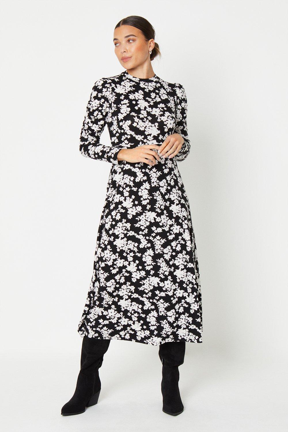 Миниатюрное платье миди с расклешенными рукавами и цветочным принтом Dorothy Perkins, мультиколор