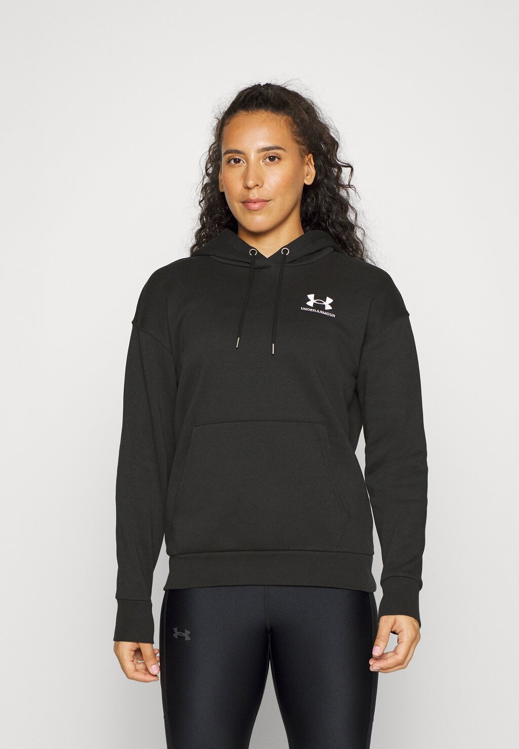 

Толстовка с капюшоном Under Armour, черный