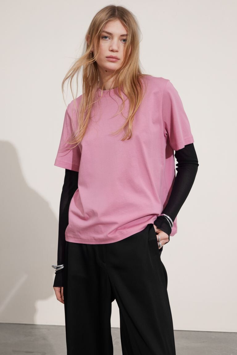 

Свободная футболка и другие истории H&M, розовый