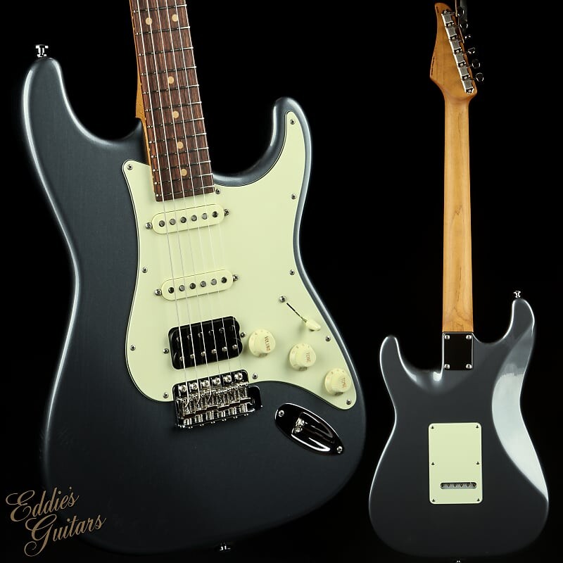 

Электрогитара Suhr Limited Edition Classic S Vintage - Charcoal Frost