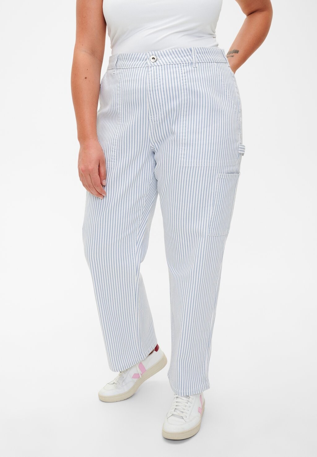 

Джинсы Bootcut GESTREIFTE MIT GERADER PASSFORM Zizzi, синий