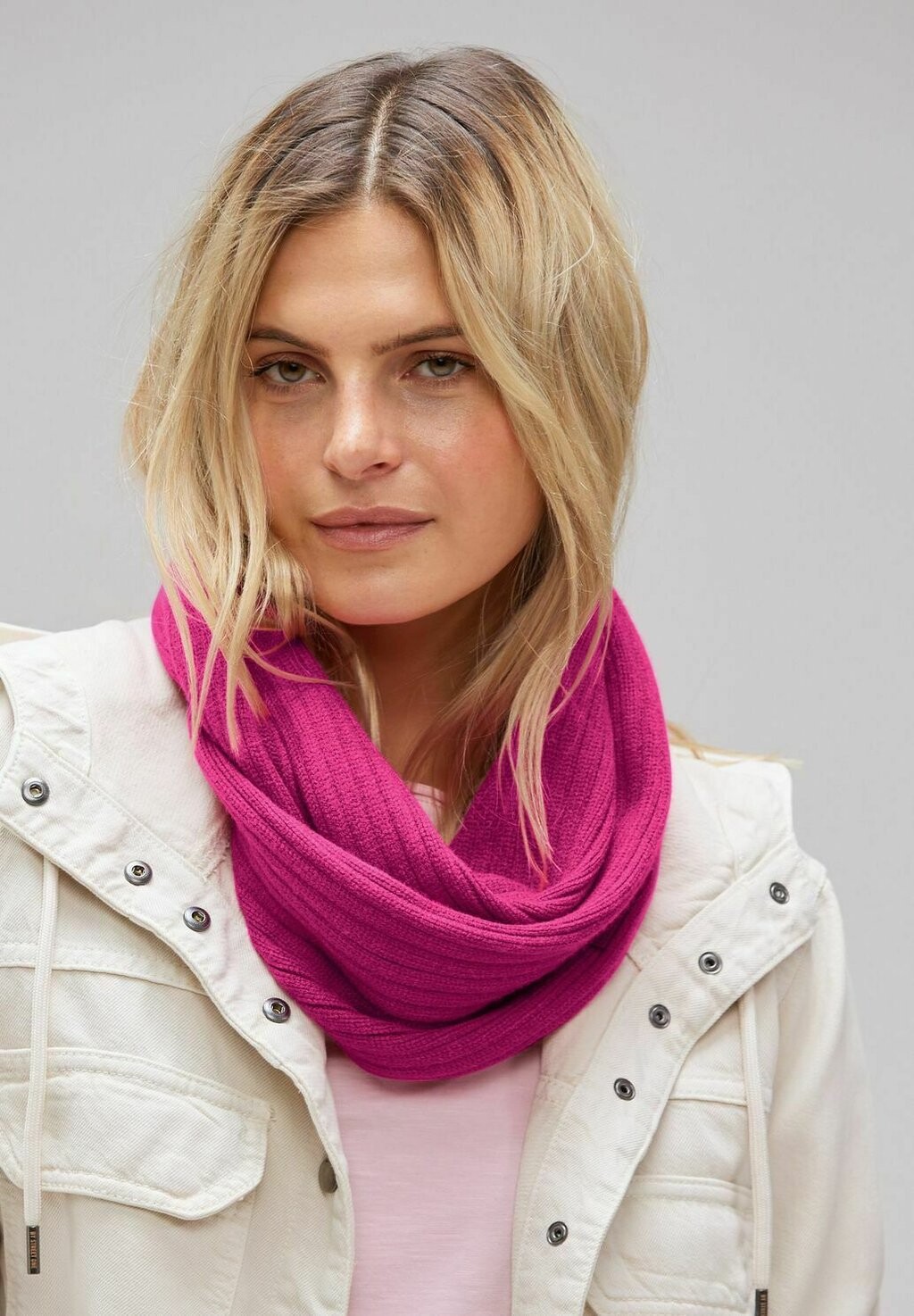 

Снуд LOOP Street One, цвет pink