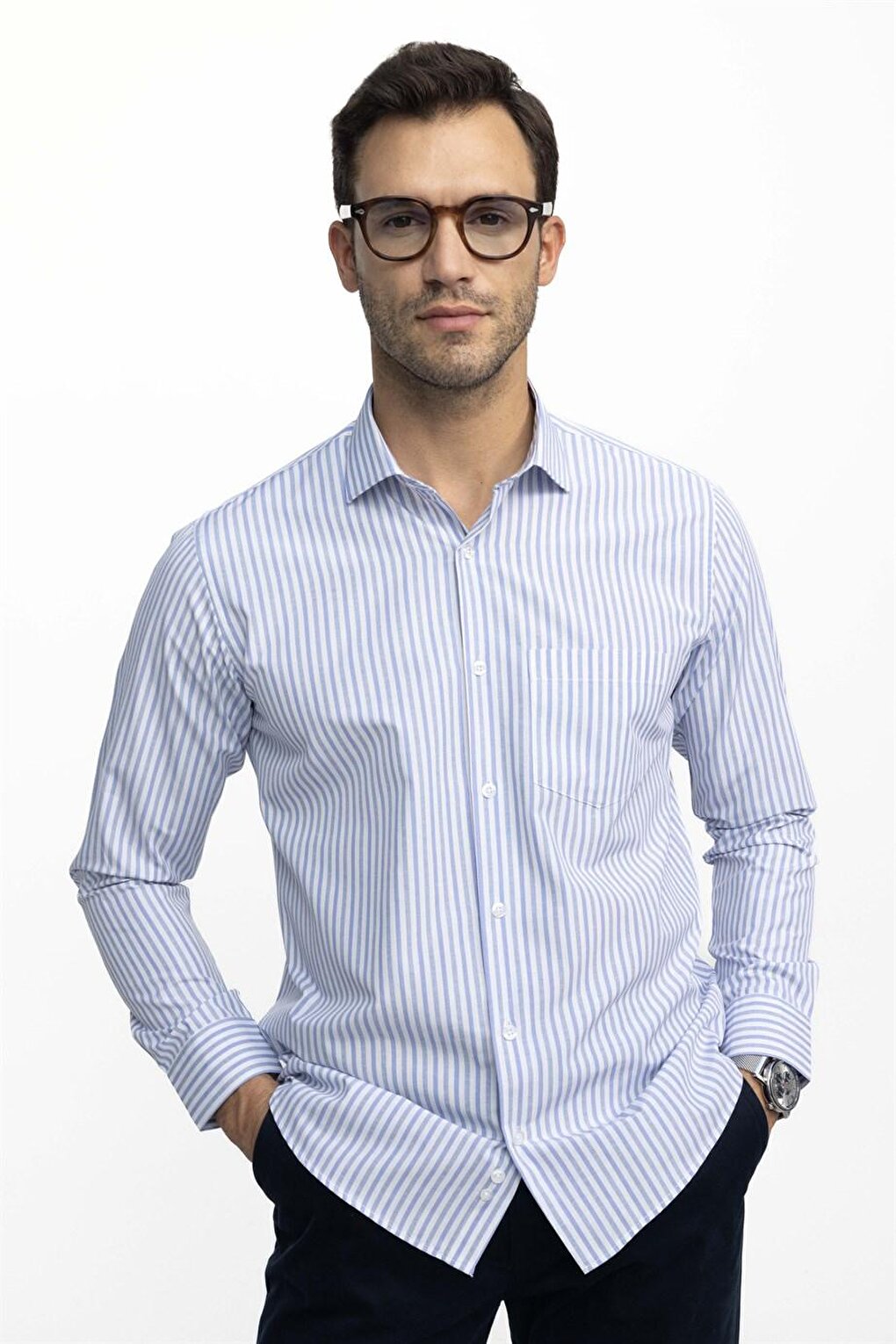Классическая удобная мужская красочная рубашка с хлопковым воротником в тонкую полоску TUDORS, белый цена и фото