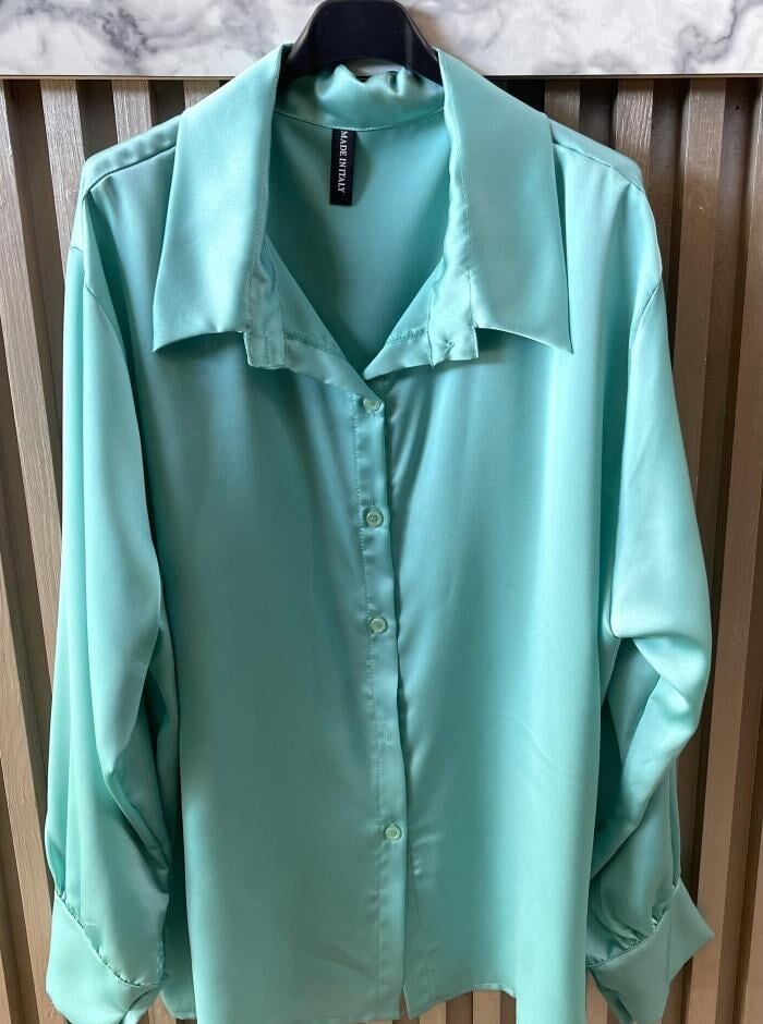 

Атласная рубашка, цвет Robin egg blue