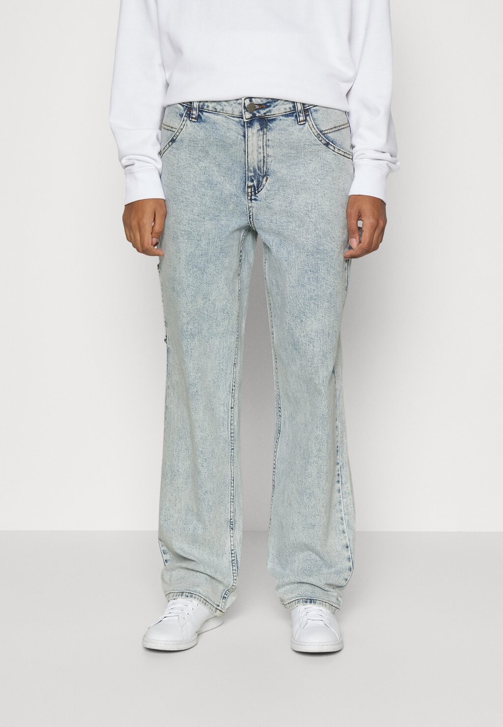 

Джинсы свободного кроя Guess Originals