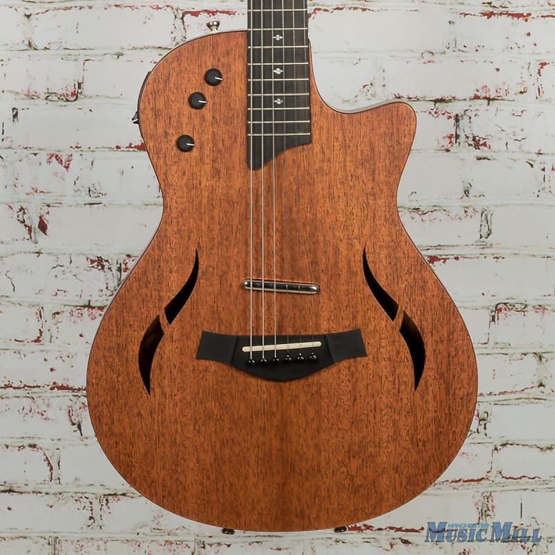 Электрогитара Taylor T5z Classic - Tropical Mahogany Guitar носорог из массива тропического дерева шишам