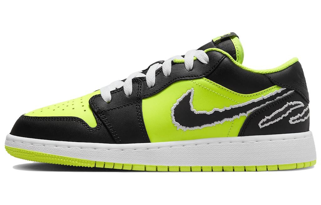 

Кроссовки подростковые Jordan 1 Low SE Black Cat Volt