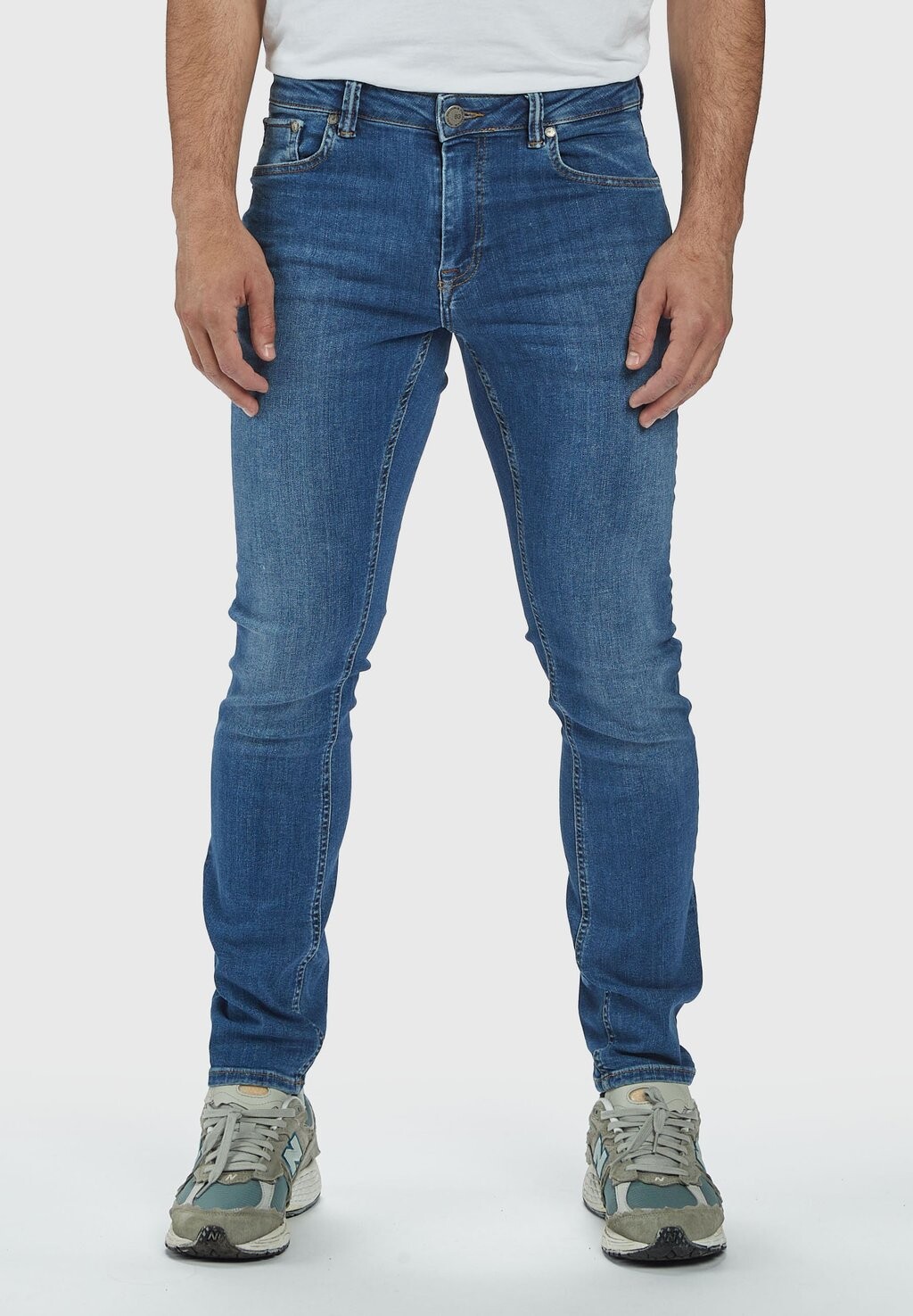 

Джинсы Slim fit Gabba