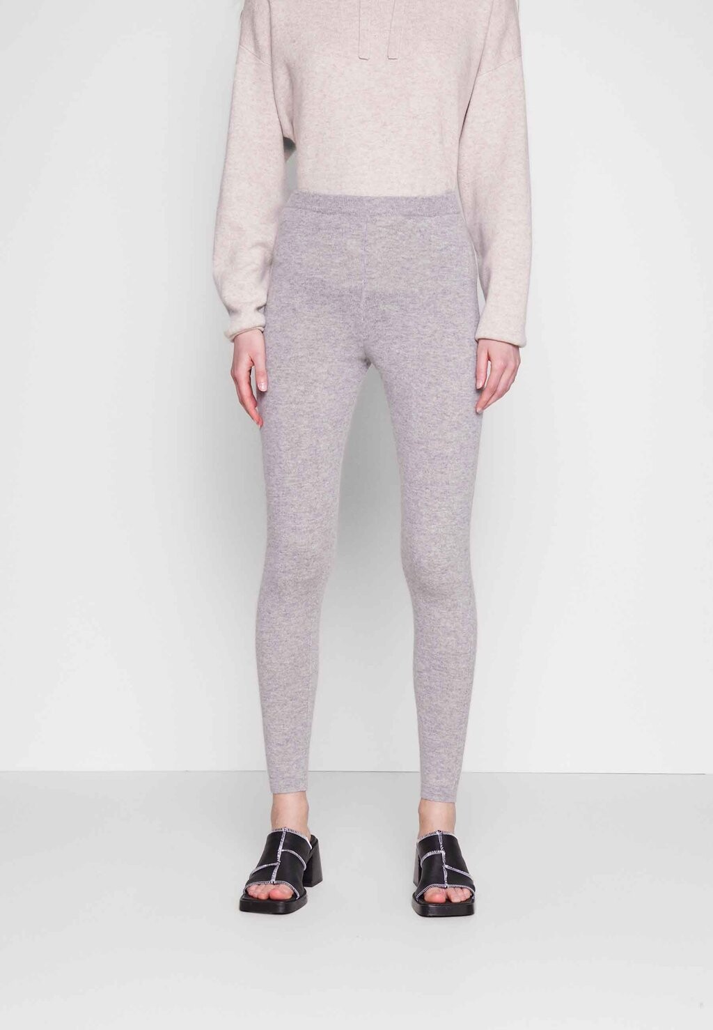 

Леггинсы Davida Cashmere, светло-серый