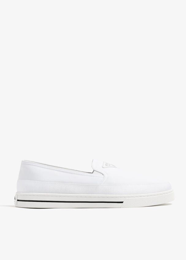 

Кроссовки Prada Nylon Slip-On, белый