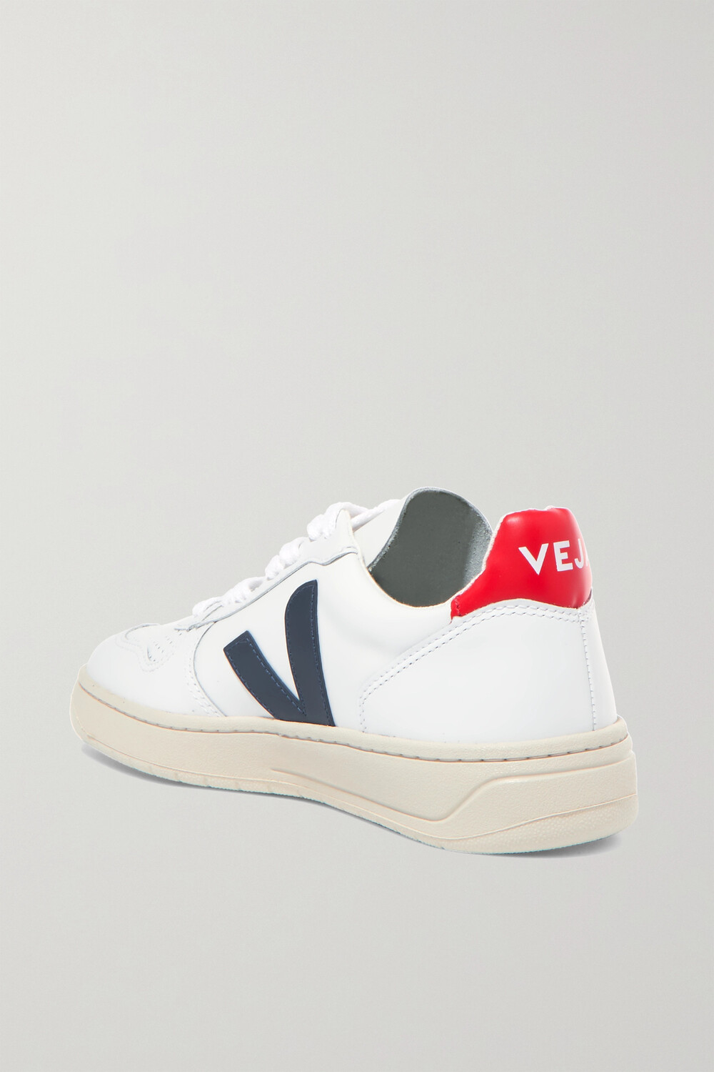 

VEJA + Кожаные кроссовки NET SUSTAIN V-10, белый