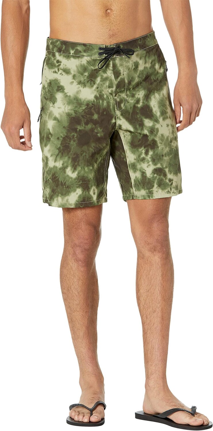 

Боксы Voyage 18,5 дюймов Vans, цвет Camo Tie-Dye
