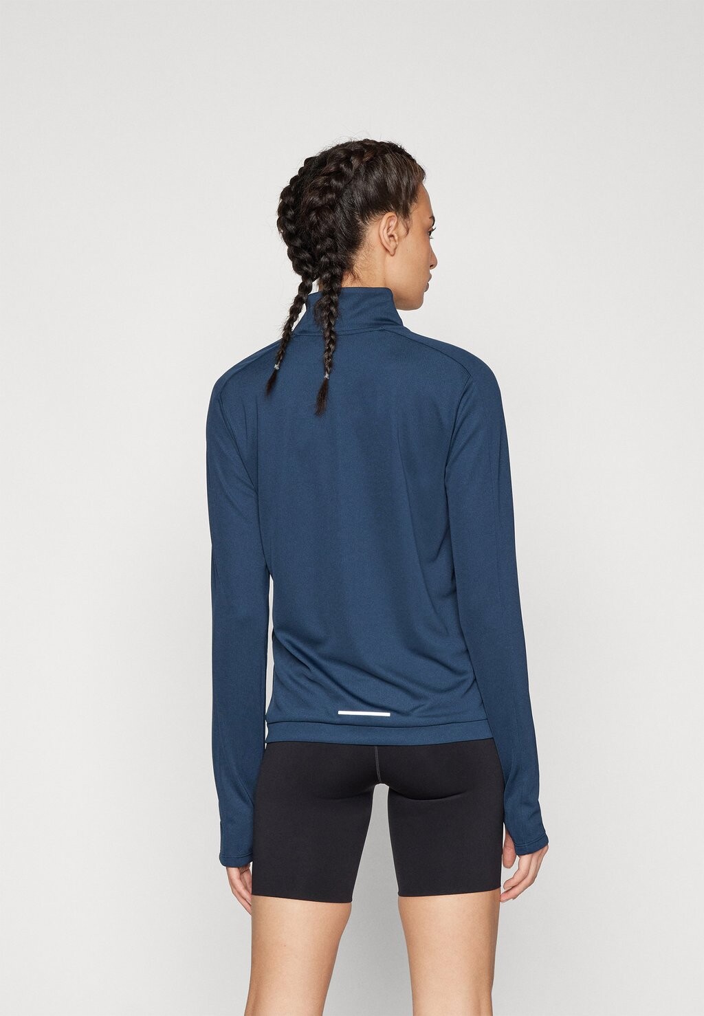 

Футболка с длинным рукавом PACER Nike, темно-синий