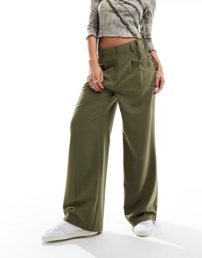 COLLUSION – Элегантные брюки оливкового цвета свободного широкого кроя