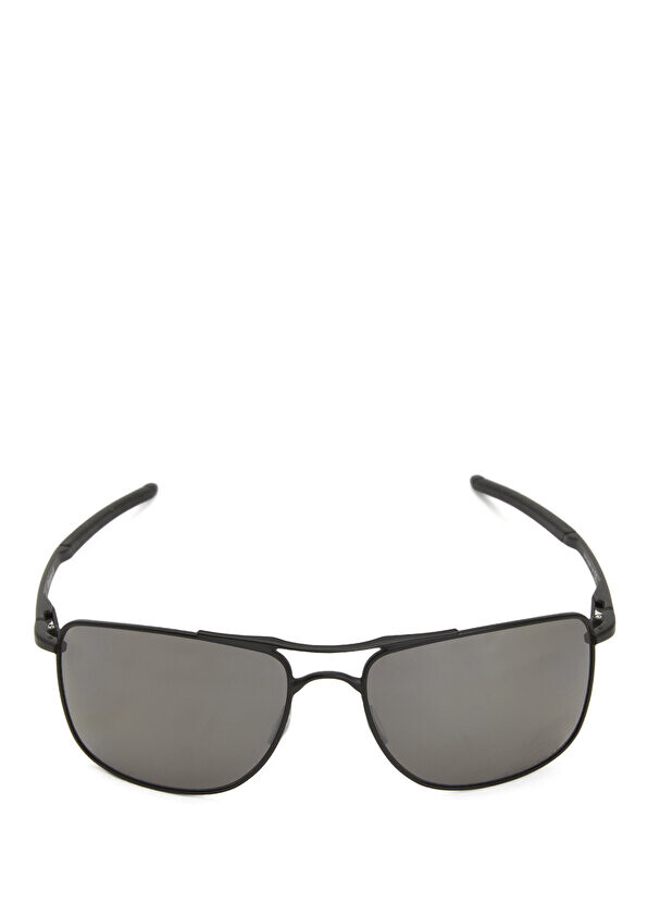 

Черные мужские солнцезащитные очки Oakley
