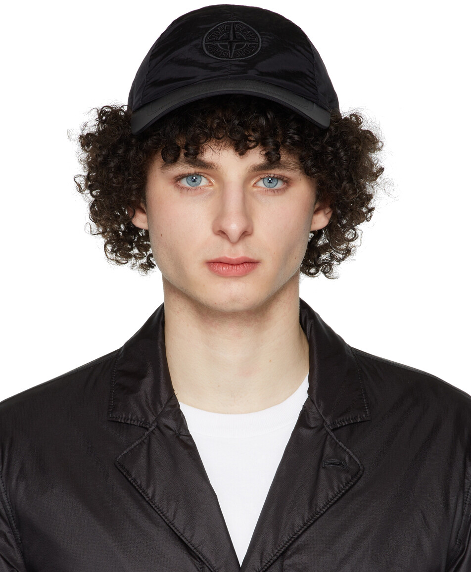 

Черная нейлоновая кепка с логотипом Stone Island