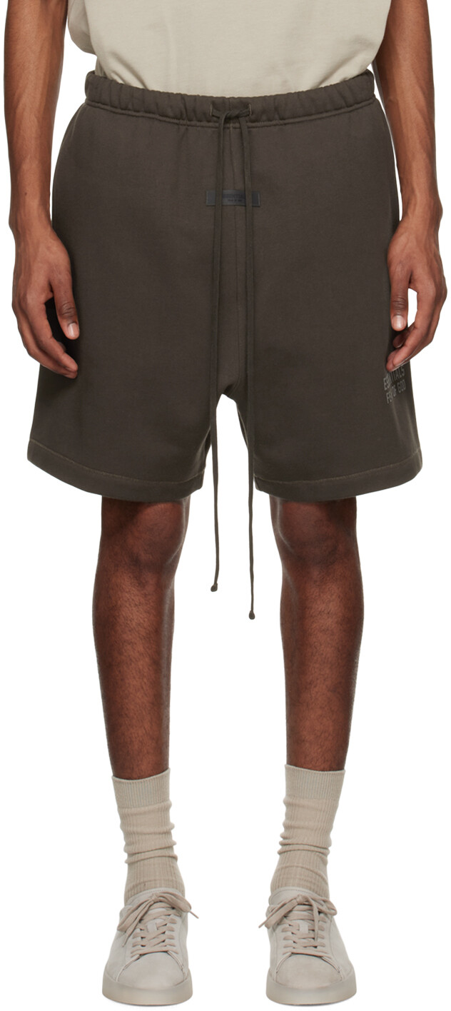

Серые шорты на кулиске Fear of God ESSENTIALS