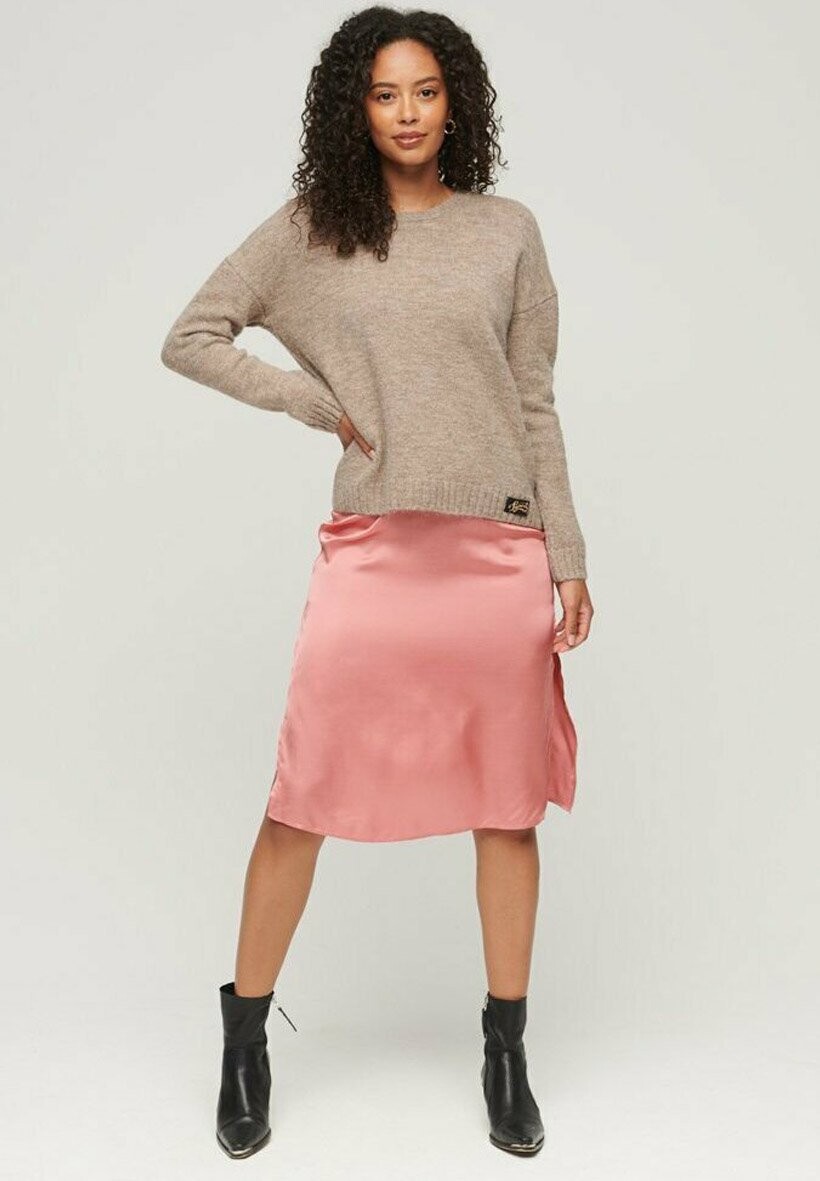 

Свитшот Superdry ESSENTIAL CREW NECK, цвет fallon