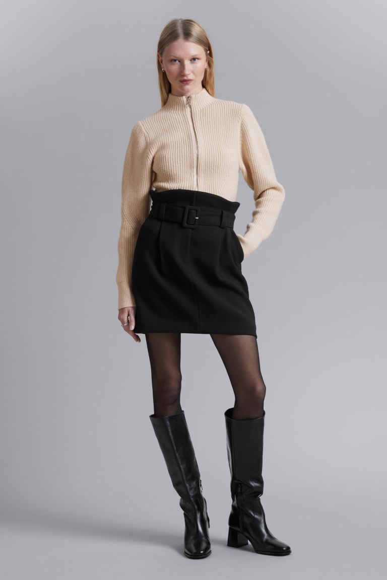 Мини-Юбка с поясом из бумажного пакета и другие истории H&M, черный юбки gulliver юбка с поясом карамбола