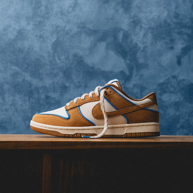 

Кроссовки Dunk Low Retro Premium *Light British Tan* Nike, коричневый