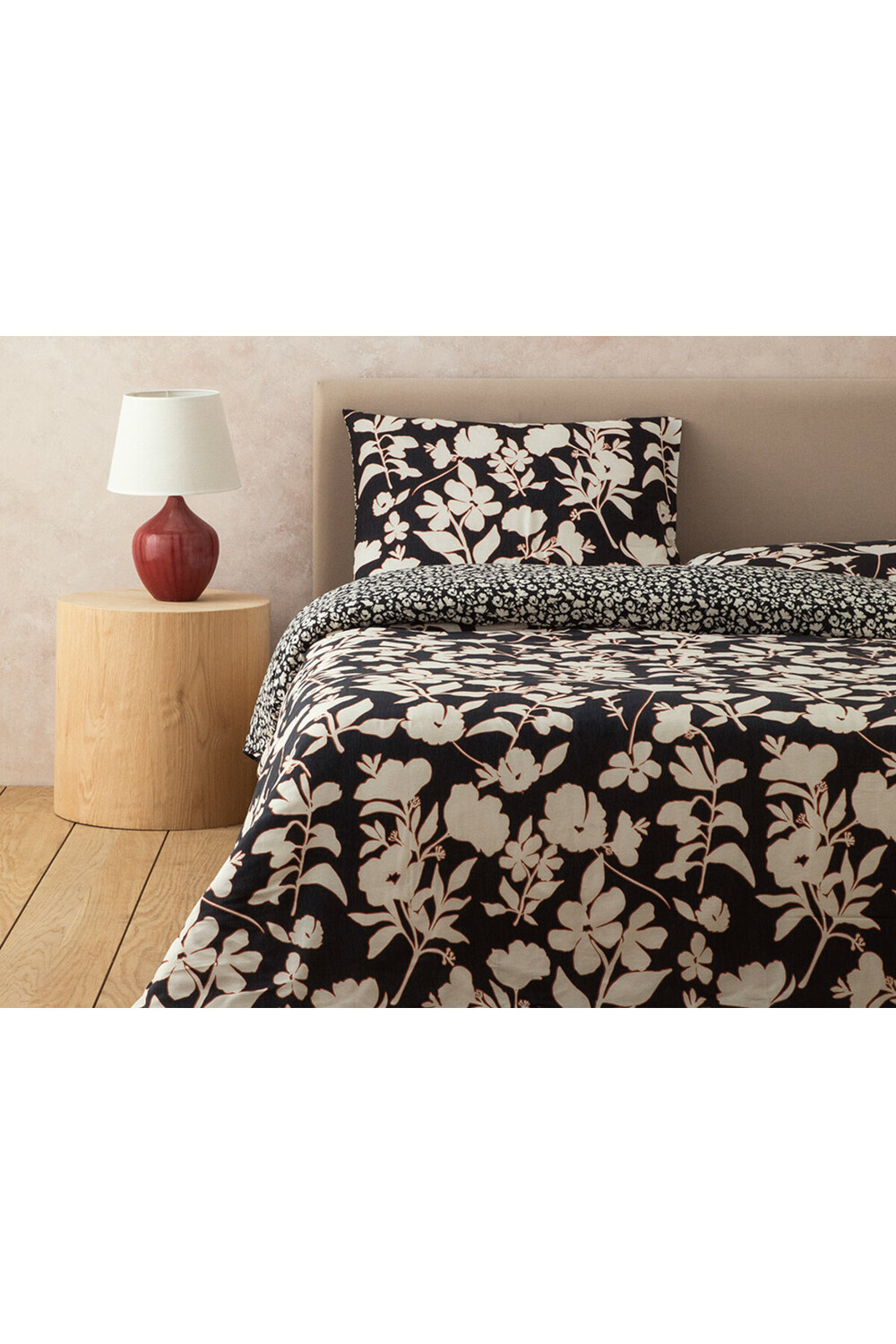 

Комплект пододеяльников English Home Grandiflora с цифровой печатью, антрацитовый / терракотовый