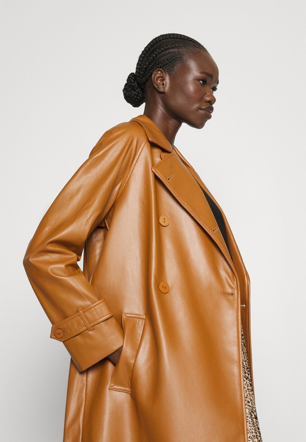 

Классическое пальто TWINSET ПАЛЬТО С ПОКРЫТИЕМ, цвет leather brown