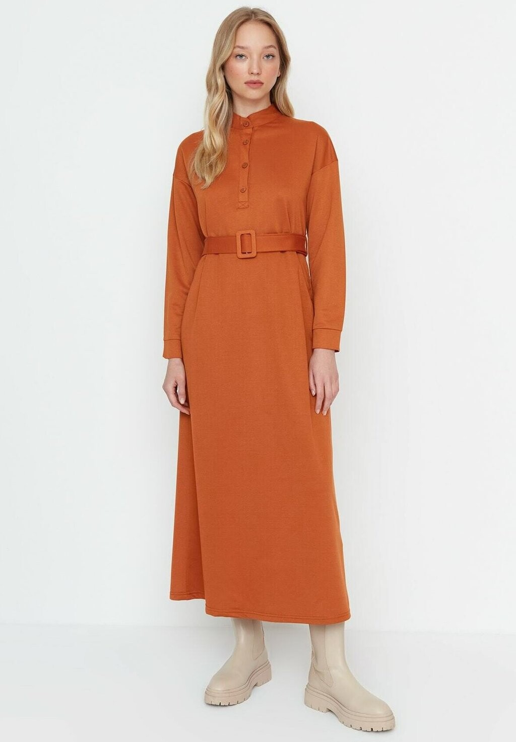 

Платье-рубашка Trendyol Modest, коричневый