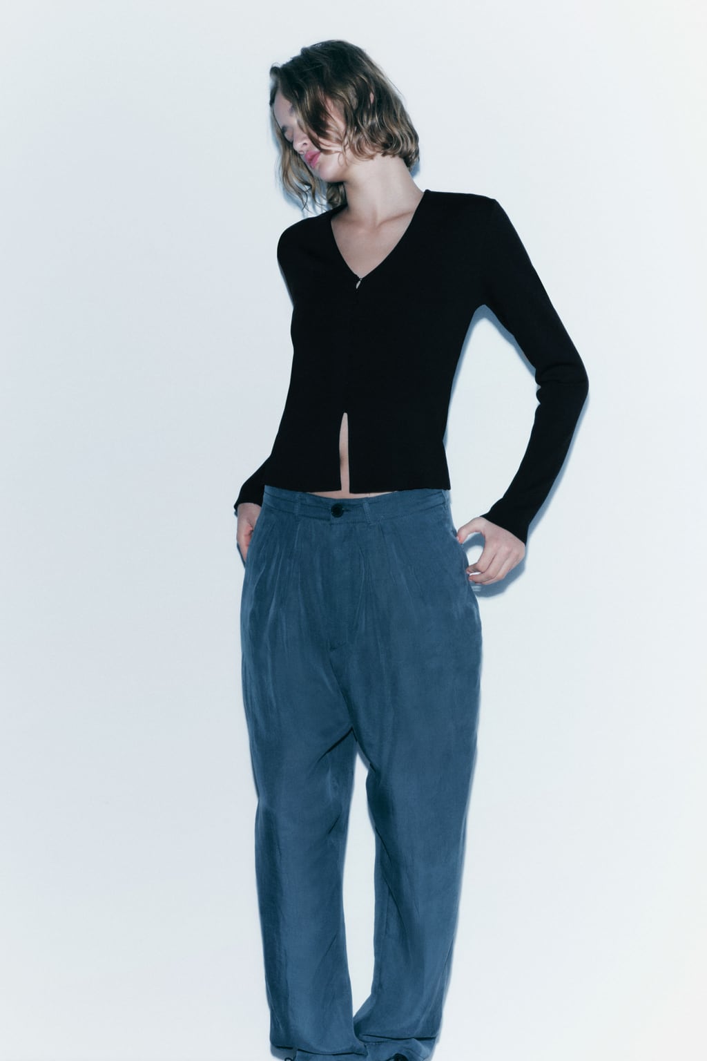 

Укороченный шерстяной вязаный кардиган ZARA, черный
