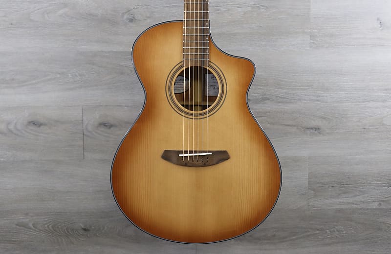 

Акустическая гитара Breedlove Organic Signature Concert CE Copper Burst