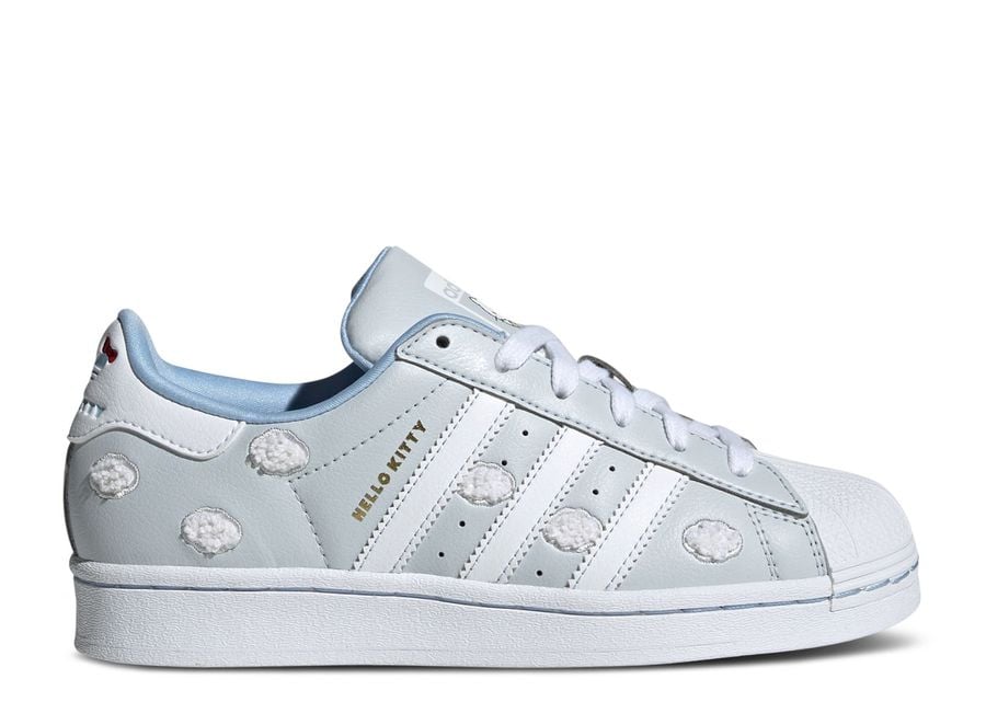 

Кроссовки adidas Hello Kitty X Superstar J, цвет Embroidered Clouds