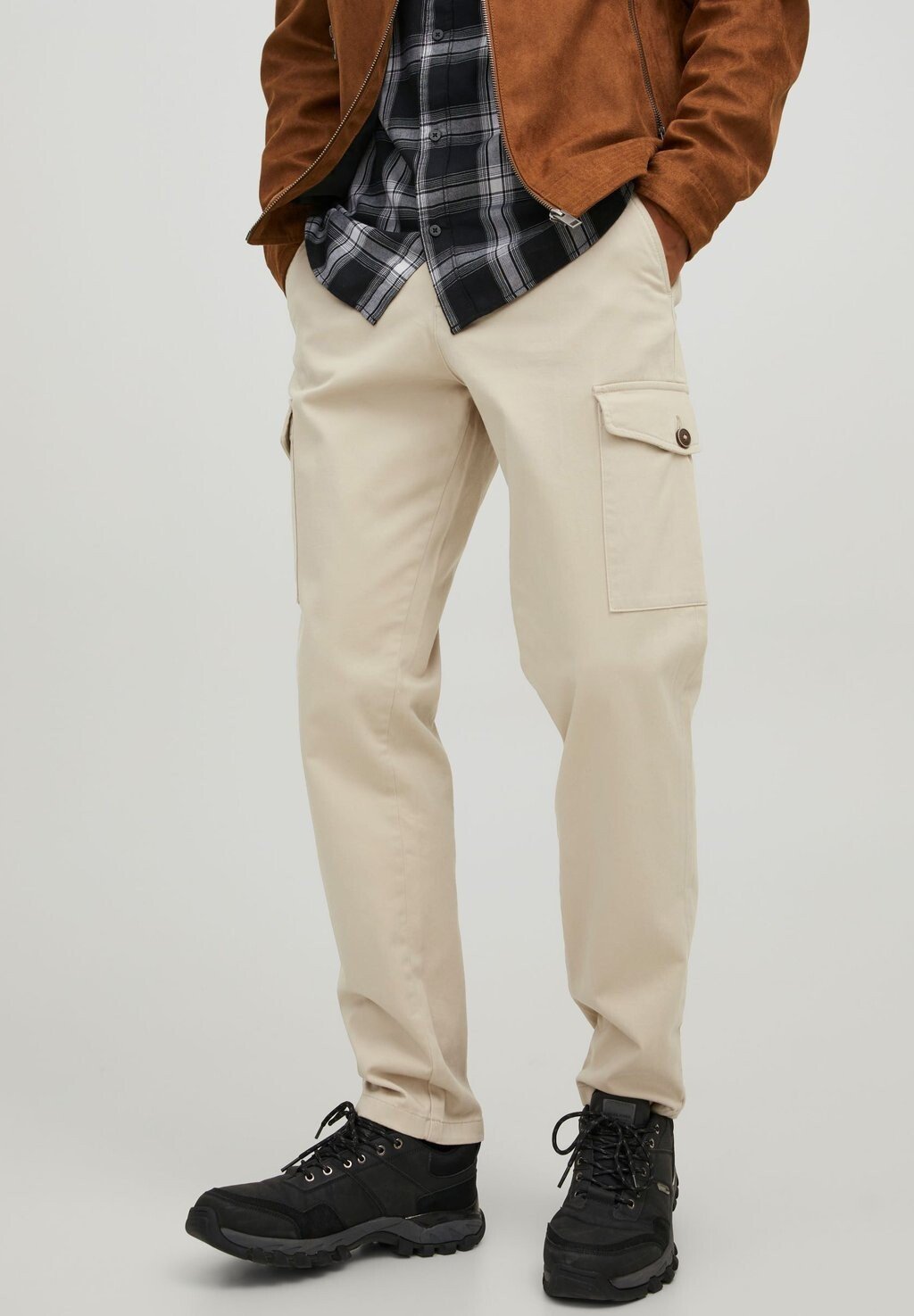 

Брюки карго JPSTOLLIE JJBOWIE Jack & Jones, оксфорд коричневый