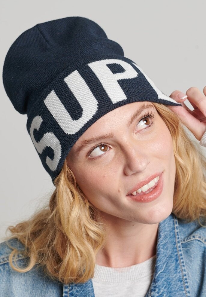 

Шапка бини Superdry
