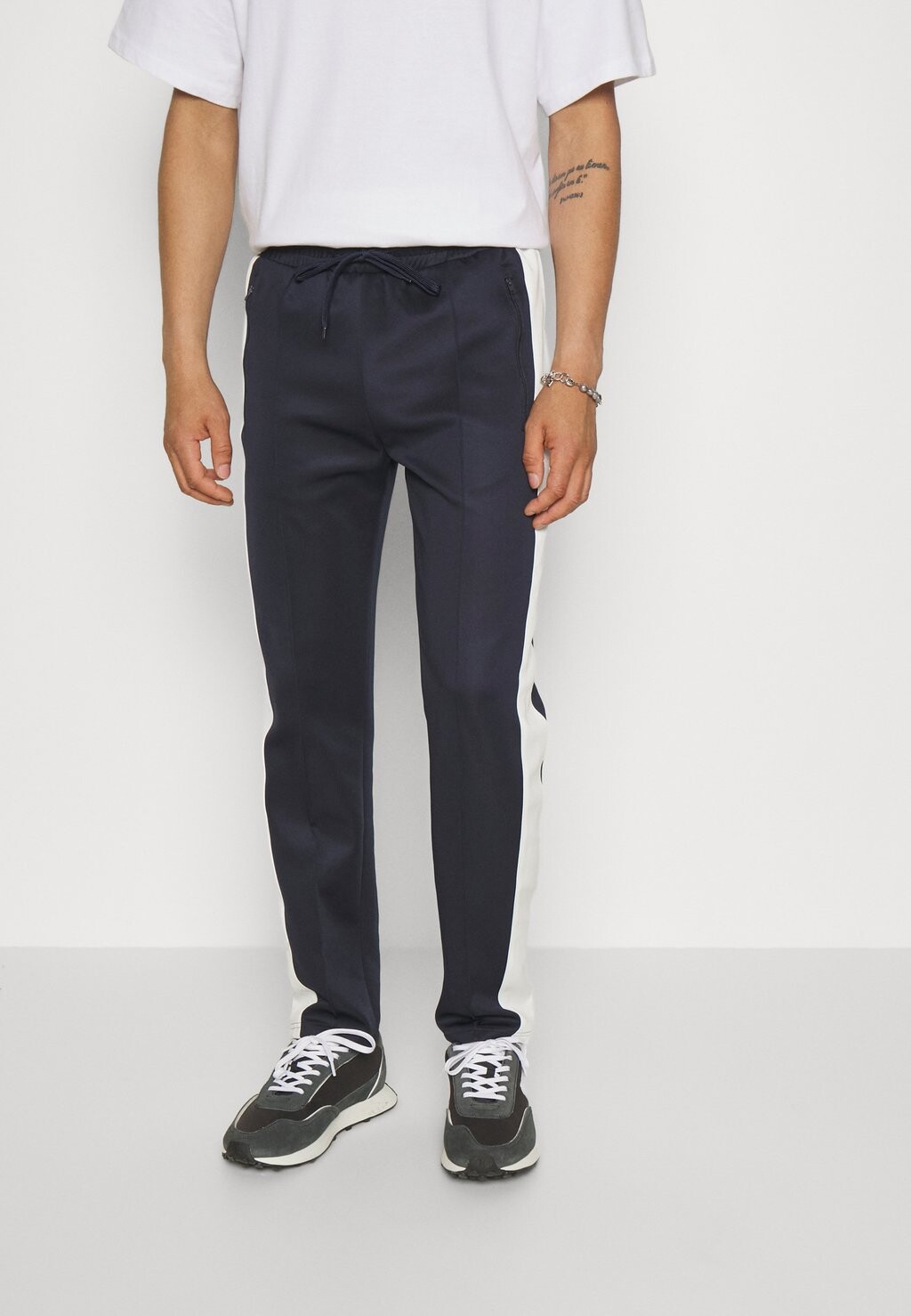 

Спортивные брюки RRLUKA PANTS Redefined Rebel, темно-синий