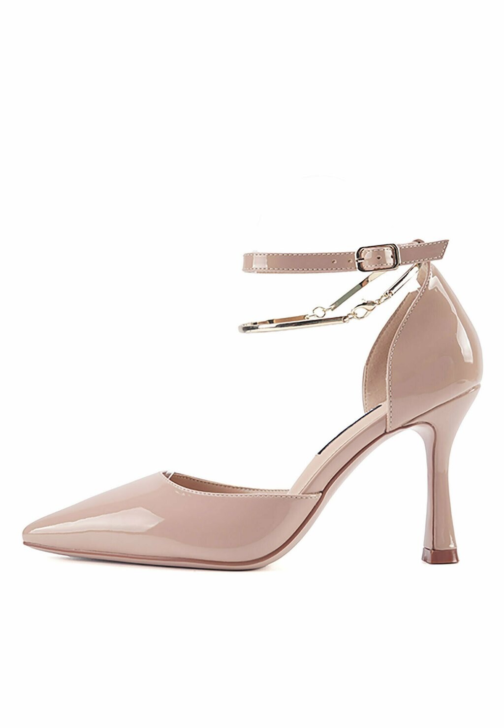 

Туфли Gova Tibby 3Pr Nine West, цвет nude