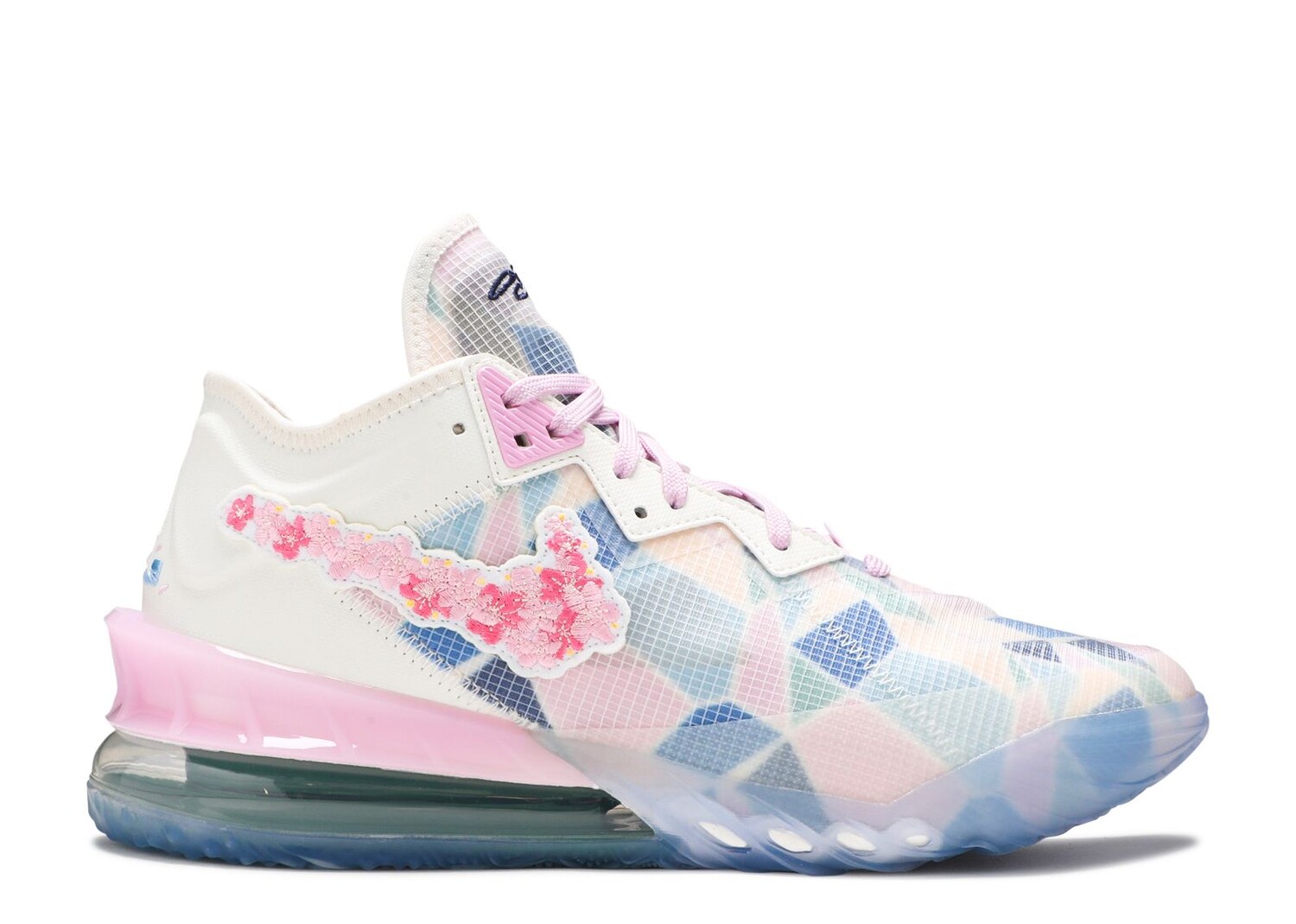 

Кроссовки Nike Atmos X Lebron 18 Low 'Sakura', розовый