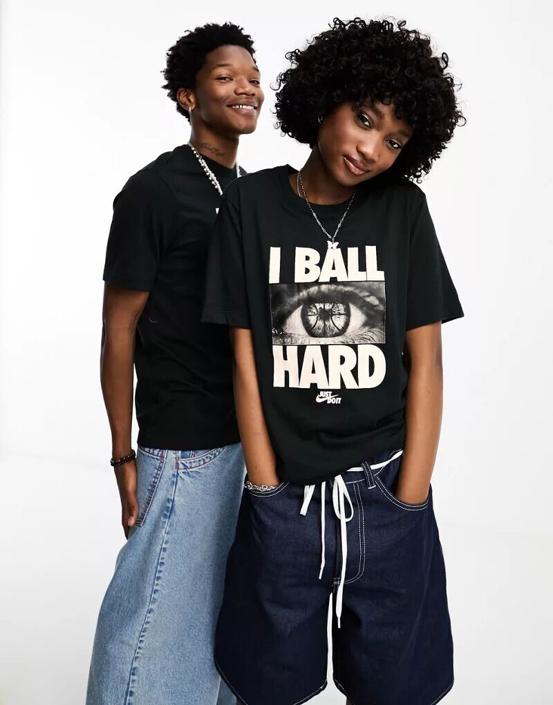 

Черная футболка унисекс Dri-Fit Nike I Ball Hard