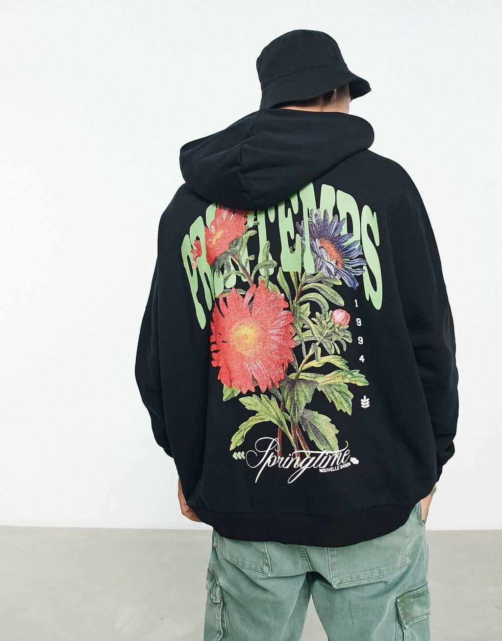 

Черная супер-оверсайз-худи с фотографическим принтом на спине и на груди ASOS DESIGN, Черный