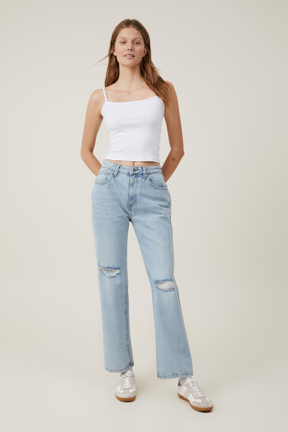 цена Узкие прямые джинсы Cotton On